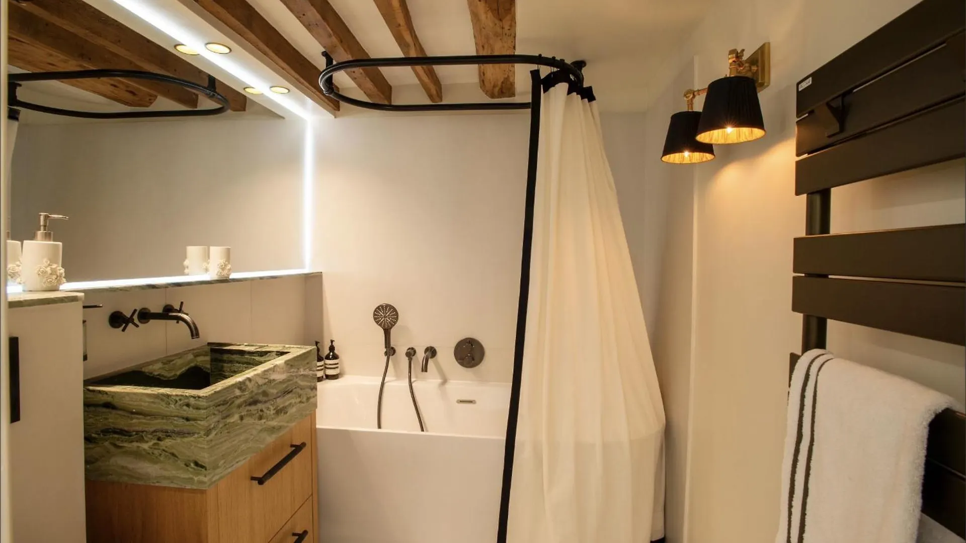Apartment Luxueux Appartement, Avec Terrasse Vue Champs-Elysees Paris